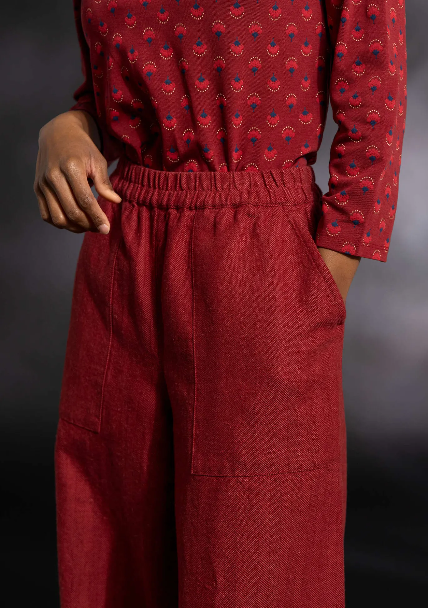 Kangashousut "Woodland" ekopuuvillaa ja pellavaa