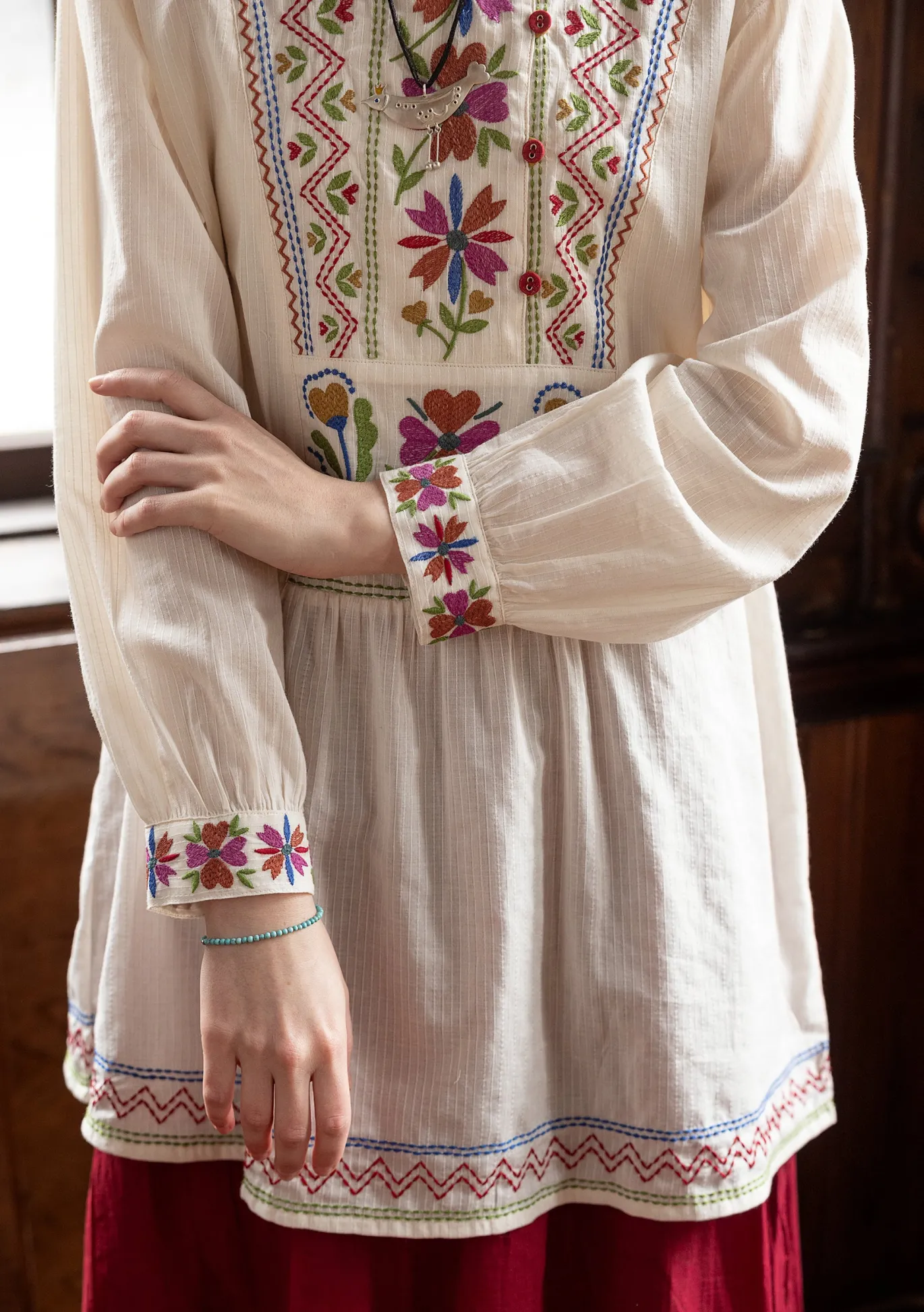 Kangastunika "Wanja" ekopuuvillaa