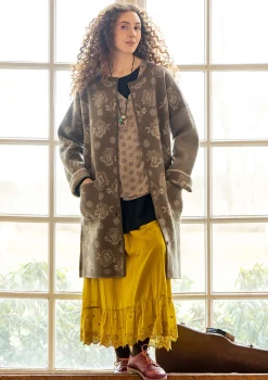 Käännettävä neulottu takki ”Aria” huovutettua villaa