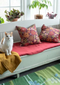 Painokuvioitu tyynynpäällinen "Wild rose" pellavaa ja puuvillaa