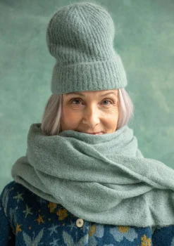 Pipo alpakkasekoitetta