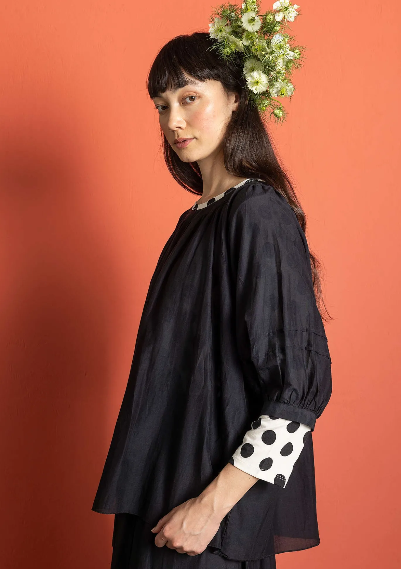 Pusero puuvillaa ja silkkiä