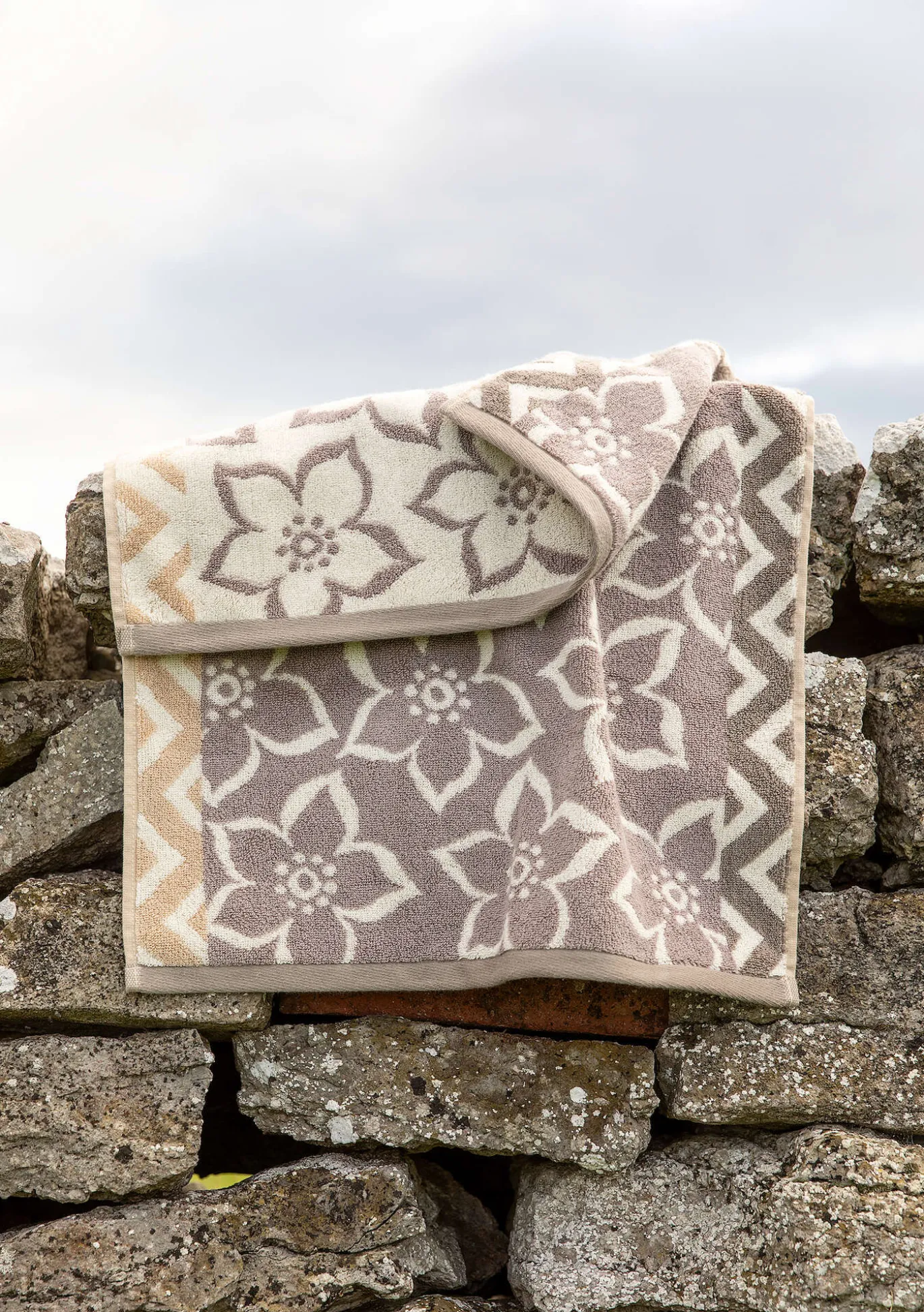 ”Stars”-pyyhe ekopuuvillaa