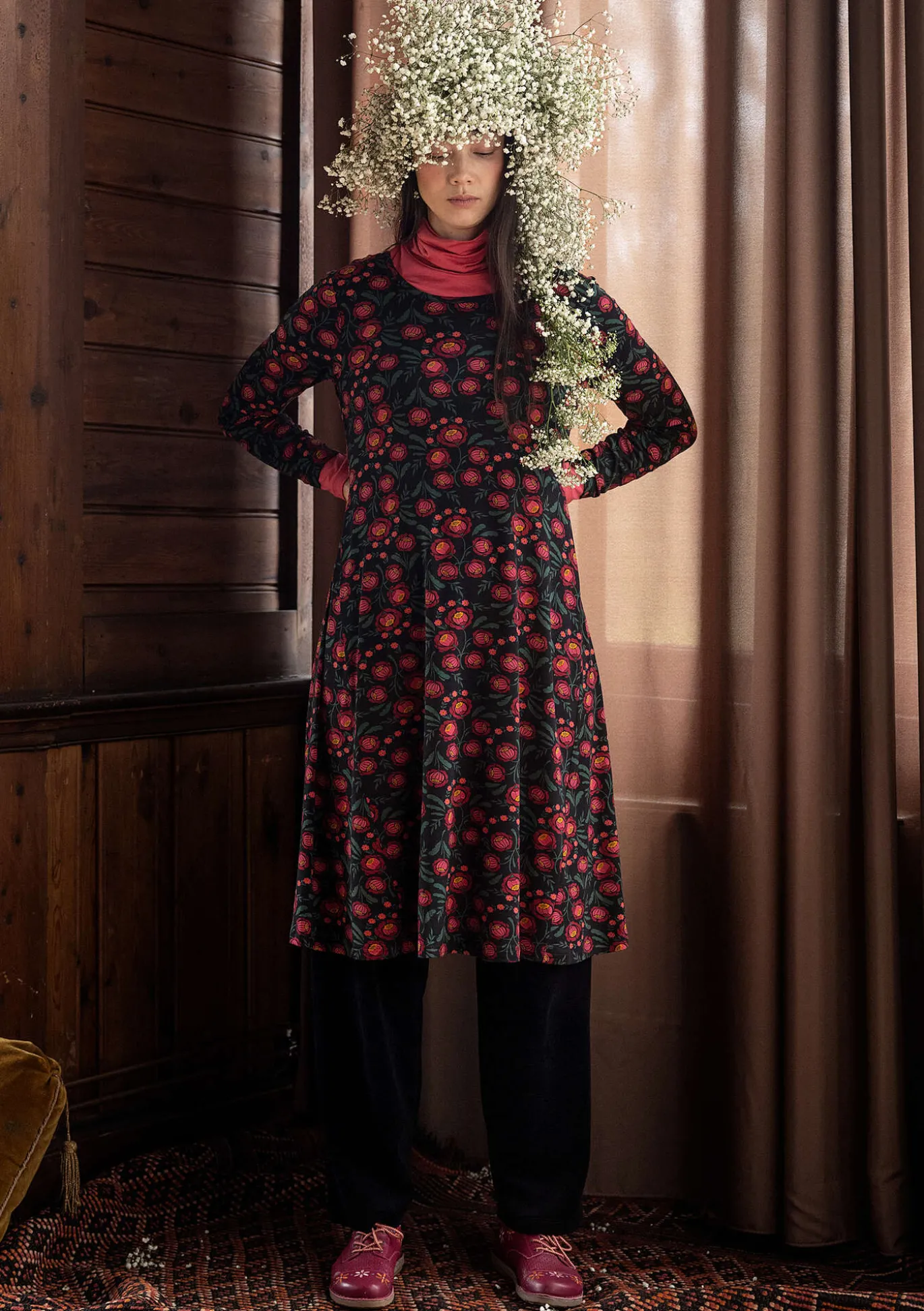 Trikoomekko "Dagny" lyocellia ja elastaania