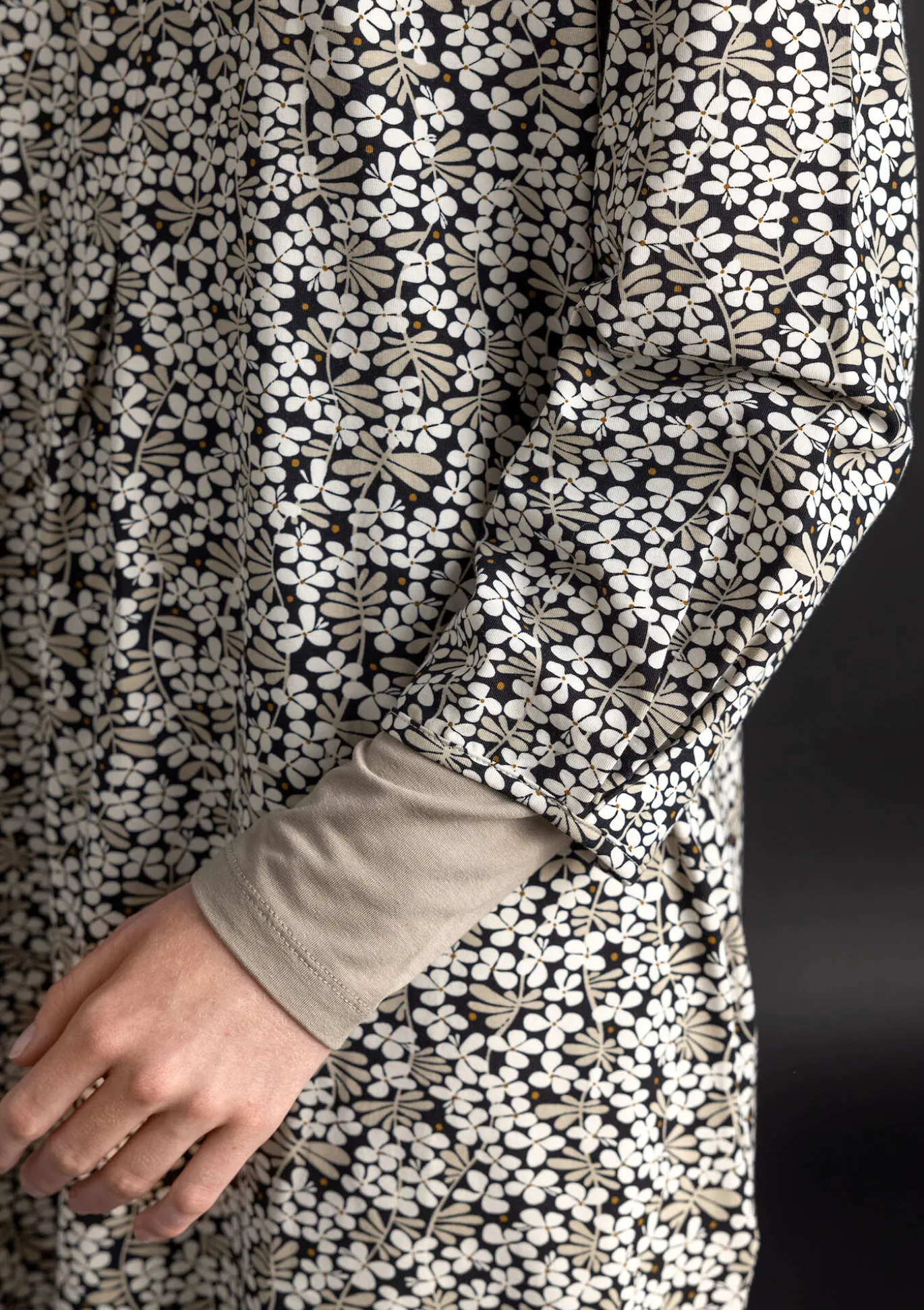 Trikoomekko ”Ylva” ekopuuvillaa/elastaania